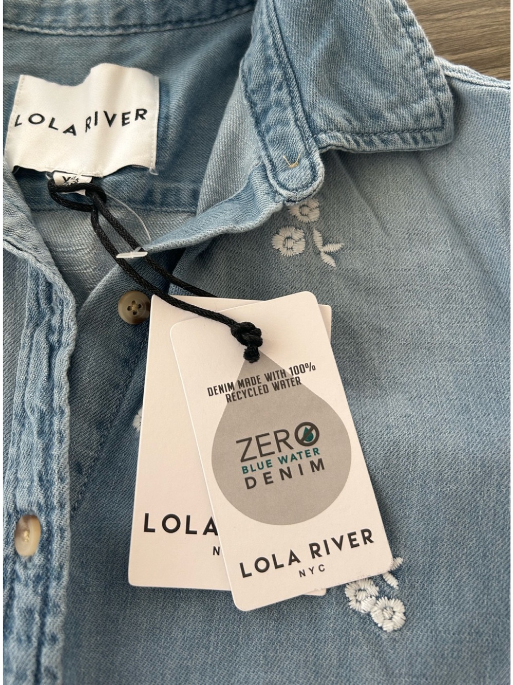 LOLA RIVER Denim Top. Size XS - Picture 2 of 6